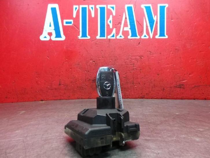 CONTACTSLOT + SLEUTEL Mercedes-Benz C (W205) (3332580200), Auto-onderdelen, Overige Auto-onderdelen, Mercedes-Benz, Gebruikt