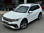 Volkswagen Tiguan 1.5 BENZINE / R-LINE / ADAPT / CARPLAY / C, Auto's, Automaat, Gebruikt, 4 cilinders, Wit