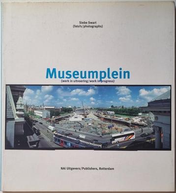 Museumplein - werk in uitvoering = work in progress, Enlèvement ou Envoi, Comme neuf, Theodor Holman, Architecture général