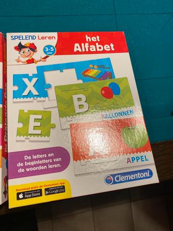 Clementoni alfabet puzzel beschikbaar voor biedingen