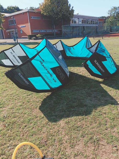 Kite Slingshot Machine V2 2024 8M & 10m Big air kite, Watersport en Boten, Kitesurfen, Zo goed als nieuw, Kite, Ophalen of Verzenden