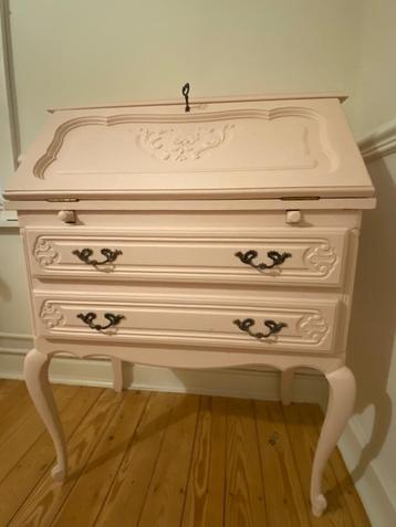 Charmant vintage secretaire – met zorg opgeknapt beschikbaar voor biedingen