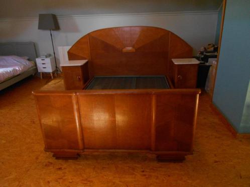 antiek massief houten bed, Antiek en Kunst, Antiek | Meubels | Bedden, Ophalen