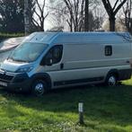 Le mot recherché a été volé, Particulier