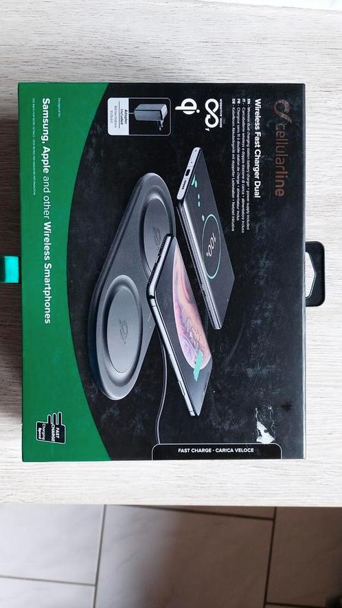 Nieuw in verpakking. Cellularline WIRELESSDUALPAD, Telecommunicatie, Mobiele telefoons | Telefoon-opladers, Nieuw, Ophalen of Verzenden
