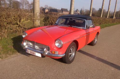 MG B Cabriolet met hardtop, Auto's, MG, Particulier, B, Benzine, Cabriolet, 2 deurs, Handgeschakeld, Overige kleuren, Zwart, Stof
