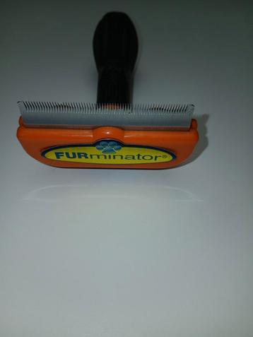 Furminator- borstel, Enlèvement, Utilisé