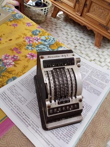 Ancienne mini calculatrice