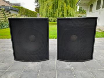 PASSIEVE BEYMA BASKASTEN 18INCH  550 watt RMS beschikbaar voor biedingen