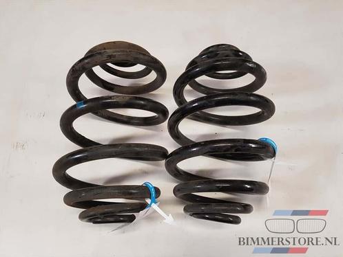 Spiraalveer achterzijde BMW E46 3-Serie 1998-2005, Auto-onderdelen, Ophanging en Onderstel, BMW, Gebruikt, Ophalen of Verzenden