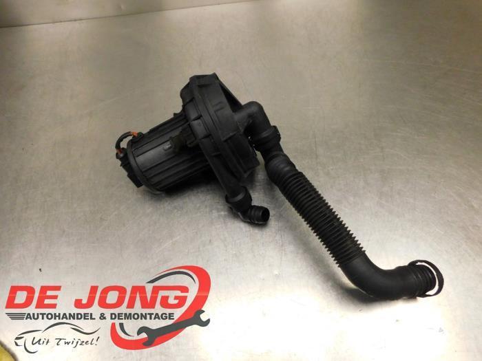 Luchtpomp Uitlaatgas van een Volkswagen Beetle, Auto-onderdelen, Uitlaatsystemen, Volkswagen, Gebruikt, 3 maanden garantie, Ophalen of Verzenden