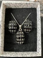 Zilveren oorbellen en hanger set met echte Onyx, Verzenden, Nieuw, Met edelsteen, Knopjes of Stekers