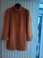 Prachtige cashmere jas 44, Kleding | Dames, Jassen | Winter, Ophalen, Maat 42/44 (L), Oranje