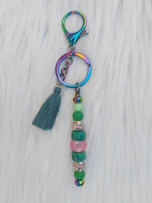 Sleutelhanger - tashanger metallic groen roze, Verzamelen, Sleutelhangers, Nieuw, Overige typen, Verzenden