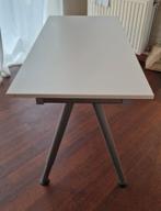 bureau IKEA - 120-60cm, Ophalen, Bureau