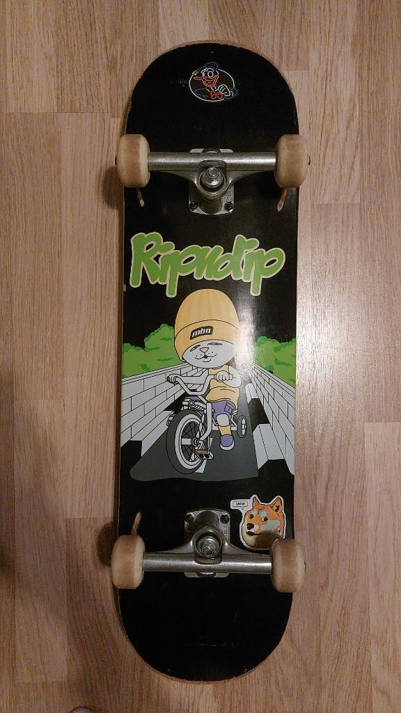Custom build skateboard, Sports & Fitness, Skateboard, Comme neuf, Skateboard, Enlèvement ou Envoi