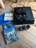 Ps4 met 2 controllers en 4 games, Games en Spelcomputers, Ophalen