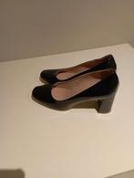 Zwarte schoenen met blokhak, Kleding | Dames, Schoenen, Ophalen