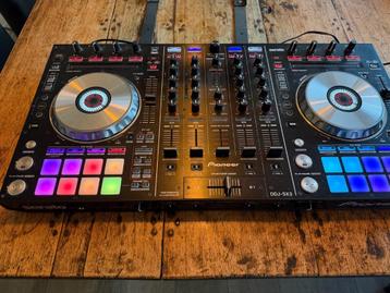 Pioneer DDJ-SX2 + MacBook Pro offert –Contrôleur DJl Serato  beschikbaar voor biedingen