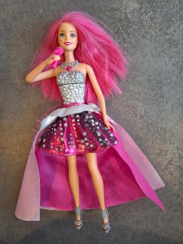 Barbie  Rock 'n Royals Courtney pop