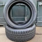 2x Pirelli Sotto Zero 235 45 18 winterbanden met 8 mm, Auto-onderdelen, Velg(en), Gebruikt, Personenwagen, Ophalen of Verzenden