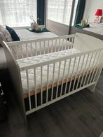Lit bébé enfants avec matelas. Bon état., Enfants & Bébés, Enlèvement, Comme neuf, Lit