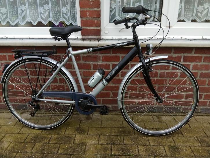 Vélo 6 vitesses pour garçon en très bon état, Vélos & Vélomoteurs, Vélos | Garçons, Utilisé, 26 pouces ou plus, Vitesses, Enlèvement