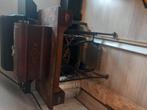 Naaimachine Vesta breedte 90cm hoogte 75cm en diepte 45cm, Antiek en Kunst, Ophalen