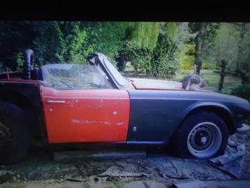2 triumph tr6 a restaurer, Autos, 2500 cm³, Cabriolet, Boîte manuelle, 14 kW