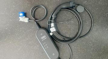Originele Audi laadadapter 1-fase CEE blauw adapter 16A beschikbaar voor biedingen