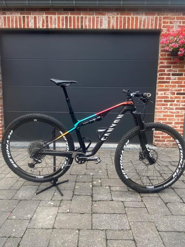 Canyon lux cf sl 8.0 medium, Fietsen en Brommers, Fietsen | Mountainbikes en ATB, Gebruikt, Heren, Overige merken, Ophalen