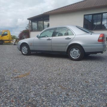 Mercedes c 180 oldtimer 167 dkm / 1ste eigenaar beschikbaar voor biedingen