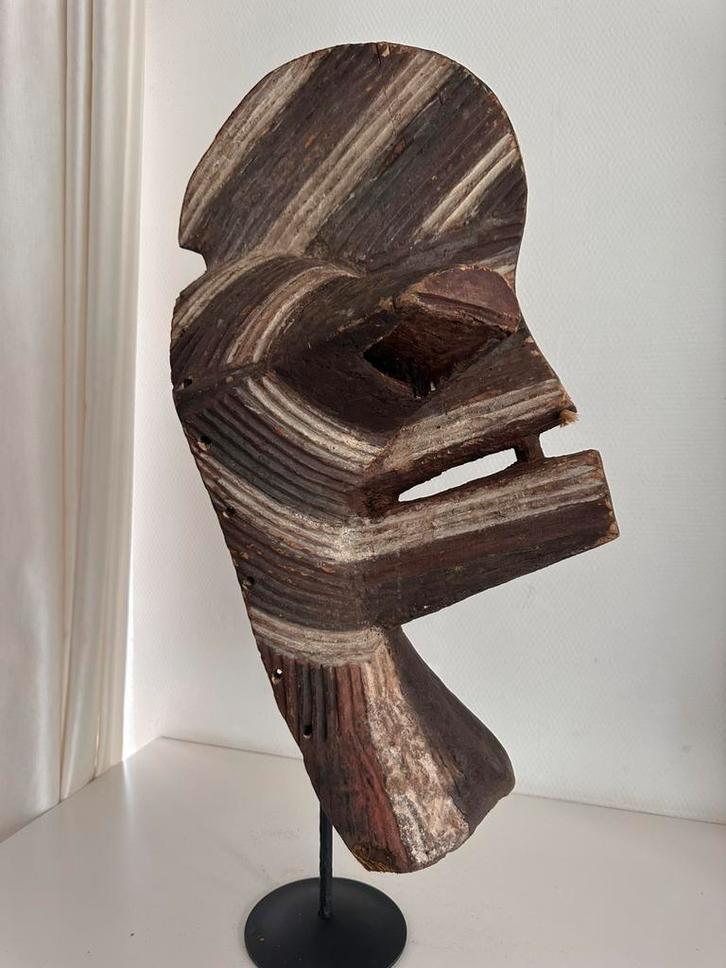 Groot mannelijk Songye Kifwebe masker privé coll. Matadi, Antiek en Kunst, Kunst | Niet-Westerse kunst, Verzenden