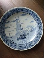 bord Delfts Blauw 'BOCH' vissersboot, Antiek en Kunst, Ophalen of Verzenden