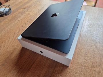 13-inch MacBook Air Apple M3 chip - incl 2j garanatie (9/27) beschikbaar voor biedingen