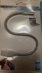 Usb lampje ook gsm houder, Ophalen, Zo goed als nieuw