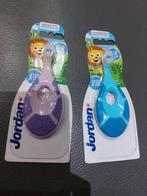 2 brosses à dents Jordan, Enfants & Bébés, Comme neuf, Enlèvement ou Envoi