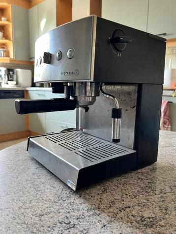 Machine à café espresso Magimix, Café moulu, Machine à espresso, 2 à 4 tasses, Enlèvement