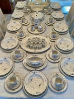 Servies Villeroy Boch   Vieux Luxembourg  85 pièces, Ophalen