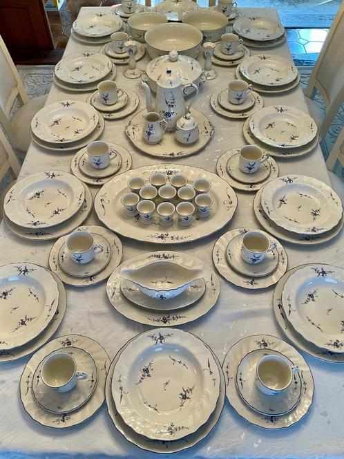 Servies Villeroy Boch   Vieux Luxembourg  85 pièces, Antiek en Kunst, Antiek | Servies compleet, Ophalen