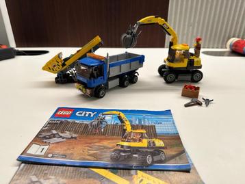 LEGO City 60075 - Excavatrice et camion disponible aux enchères