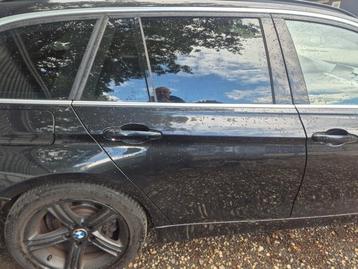 Portier 4Deurs rechts-achter van een BMW 3-Serie (475) beschikbaar voor biedingen