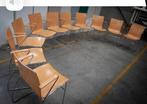 Chaise en bois et acier inoxydable. Bien empilable, Enlèvement, Comme neuf