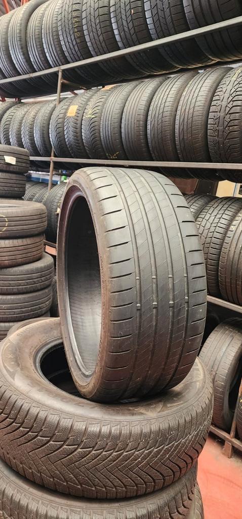 235/35R19 Bridgestone topkwaliteit met montage en balancerin, Auto-onderdelen, Besturing, Gebruikt, Ophalen