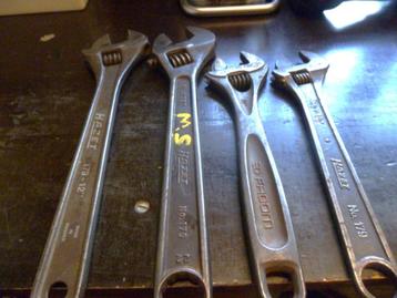 verstelbare sleutels beschikbaar voor biedingen