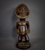 Statue Luba du Congo de 33 cm de haut, Ophalen