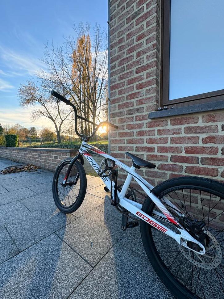BMX Chase edge 2022 taille pro xxl, Fietsen en Brommers, Fietsen | Crossfietsen en BMX, Gebruikt, 20 tot 24 inch, Aluminium, Ophalen