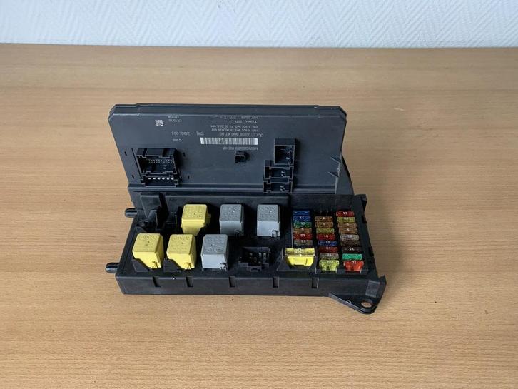 mercedes sprinter 906 SAM module / zekeringkast A9069004700, Autos : Pièces & Accessoires, Électronique & Câbles, Mercedes-Benz