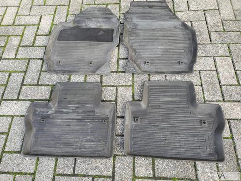 Volvo V70 xc70 S80 2007 - 2016 mattenset rubber €50 winter, Auto-onderdelen, Interieur en Bekleding, Volvo, Gebruikt, Ophalen of Verzenden