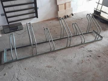 parking a vélo beschikbaar voor biedingen